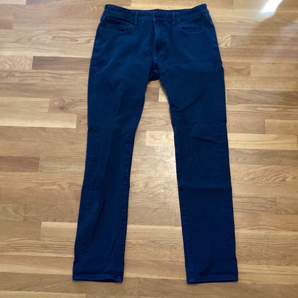 Men’s dark blue Uniqlo ‘jeans’
